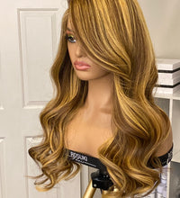 ROSUKI BIANCA CURLS