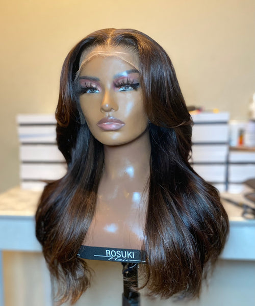ROSUKI EHI (frontal wig with brown highlights)