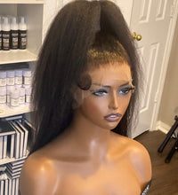 LAUREN UNIT