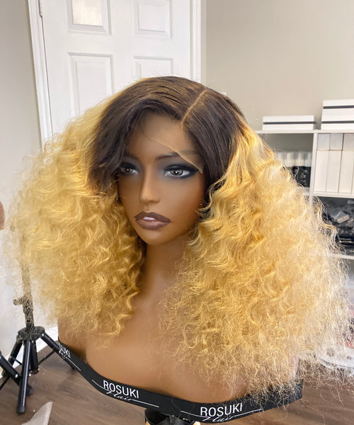 CURLY BLONDIE UNIT